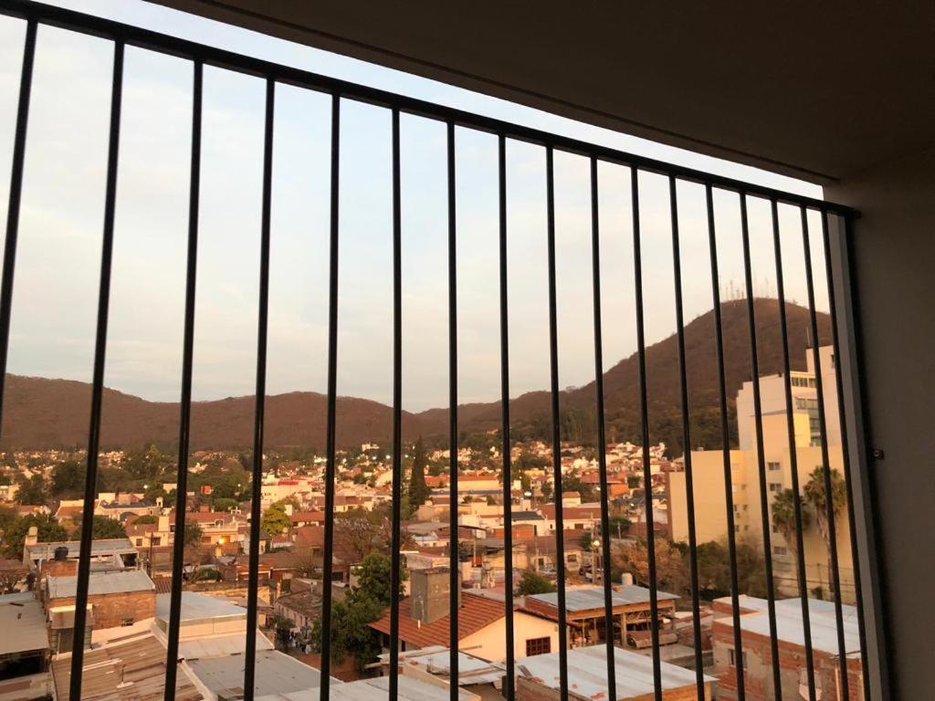 Dpto. La Lola Premium Apartment Salta Luaran gambar